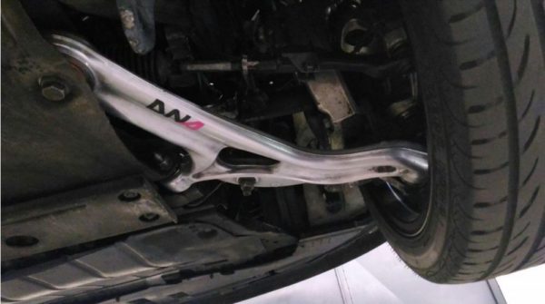 Kit uniball sur bras de suspension DNA Racing PC0616 pour Renault Clio 3 & 4 RS – Image 11