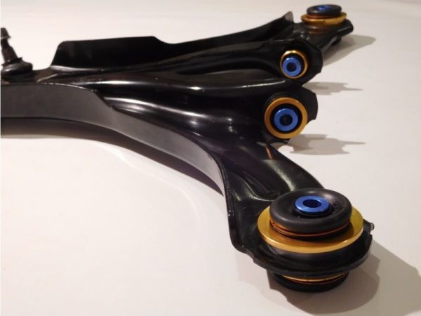 Kit uniball sur bras de suspension DNA Racing PC0616 pour Renault Clio 3 & 4 RS – Image 8