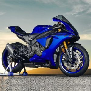 Yamaha R1