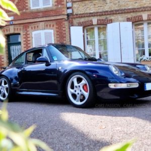 993