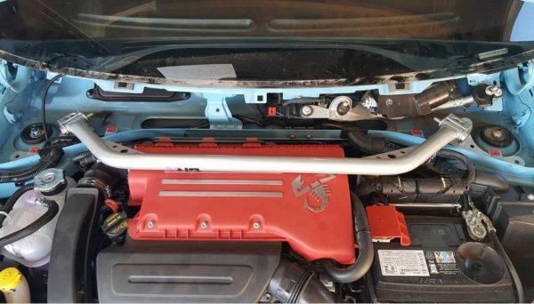 Barre anti-rapprochement avant Abarth 500 – Image 4