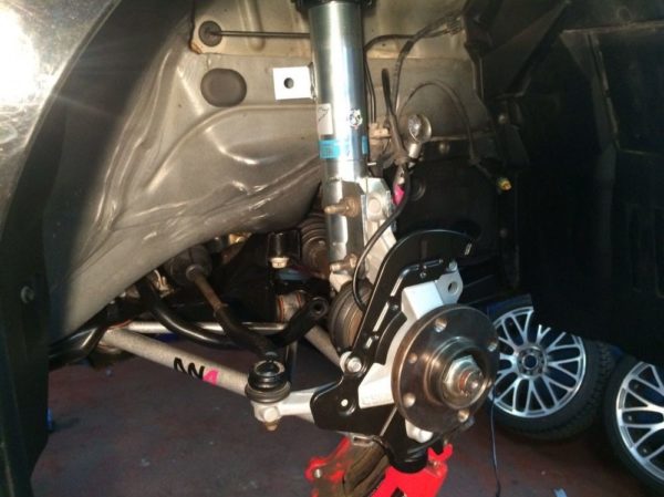Kit de triangle avant DNA Racing PC0453 Abarth 500 USA – Image 5