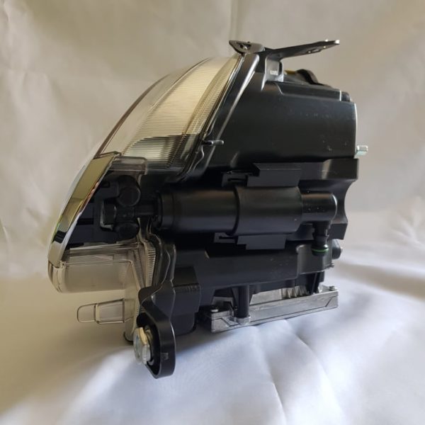 Phare avant droite, projecteur principal Xénon pour Abarth 500 / 595 / 695 – Image 2