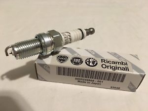 Bougie d'allumage Iridium original pour Abarth 124 Spider, 500 / 595 / 695 & Grande Punto