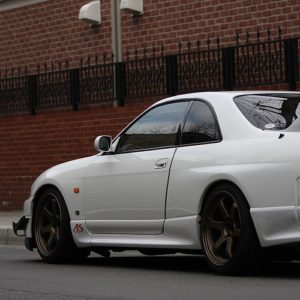 Nissan Skyline R33