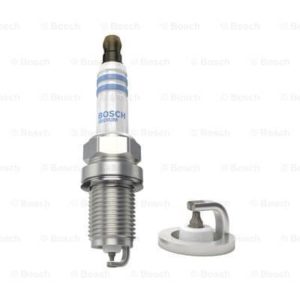 Bougie d'allumage Iridium Bosch 0242240653 / FR6KI332S