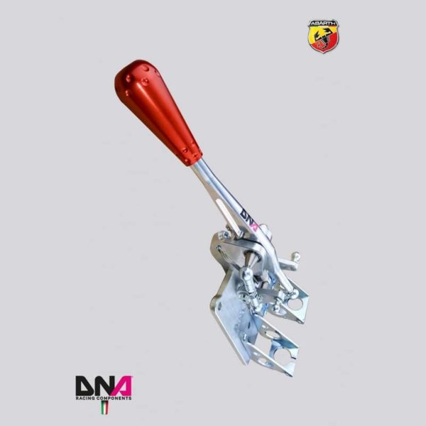 Pommeau DNA Racing PC1578 Abarth 695 pour tourelle réglable DNA Racing et levier de vitesses stage 2 – Image 6